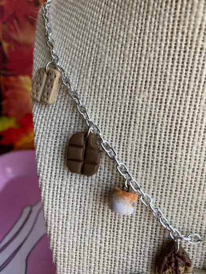 S'mores Bat Necklaces (EXCLUSIVE)