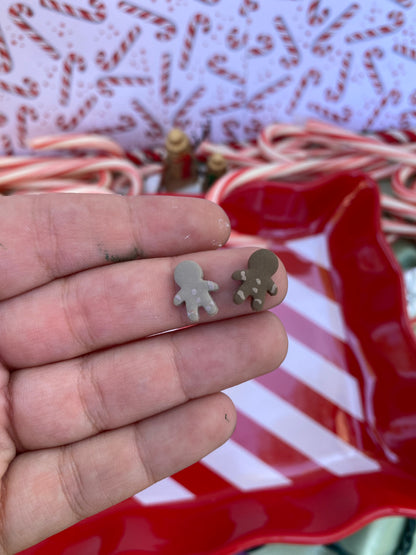 Tiny Gingerbread Studs