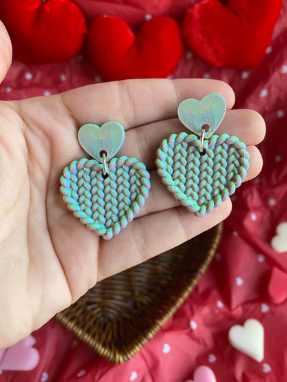 Knitted heart Studs
