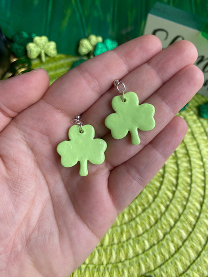 3 Leaf Clovers