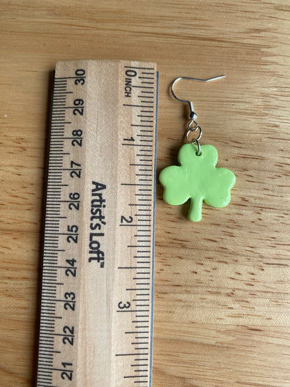 3 Leaf Clovers