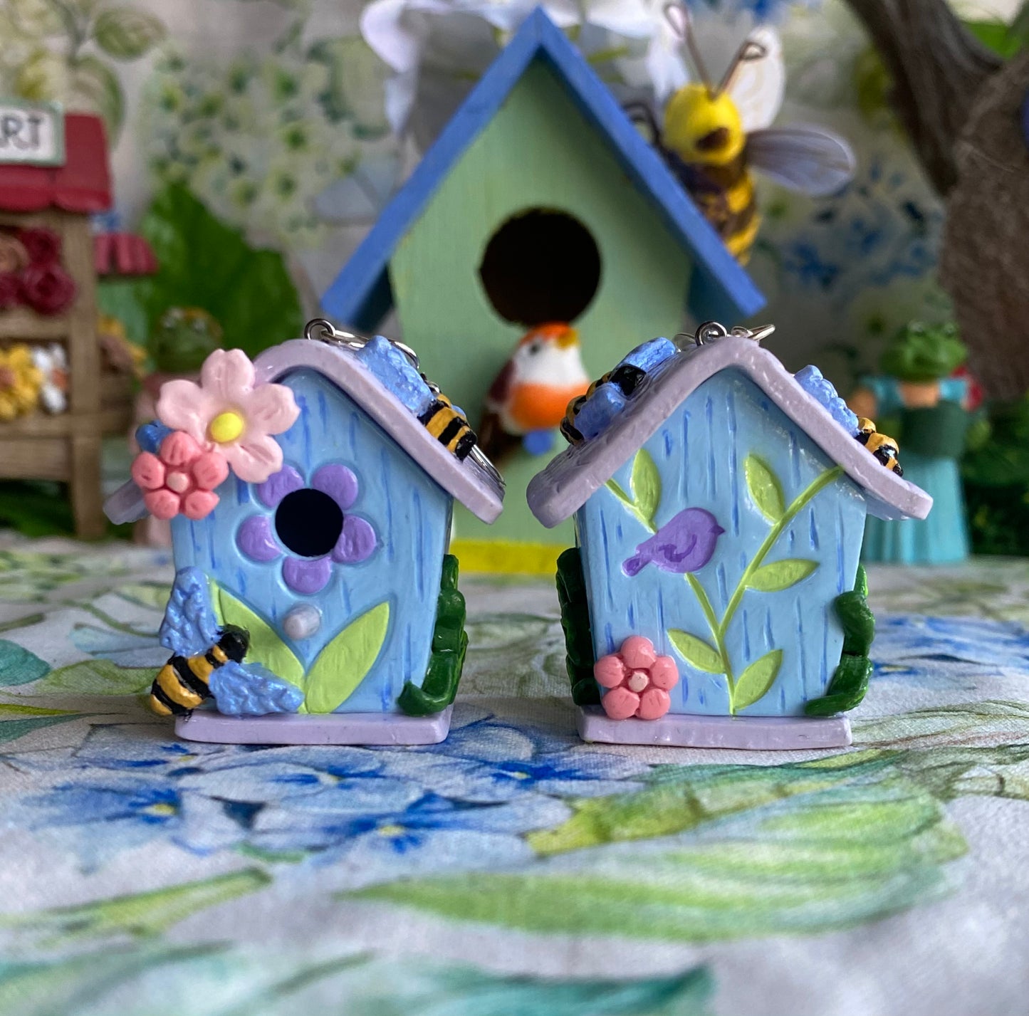 BirdyBumbleBeeza Houses