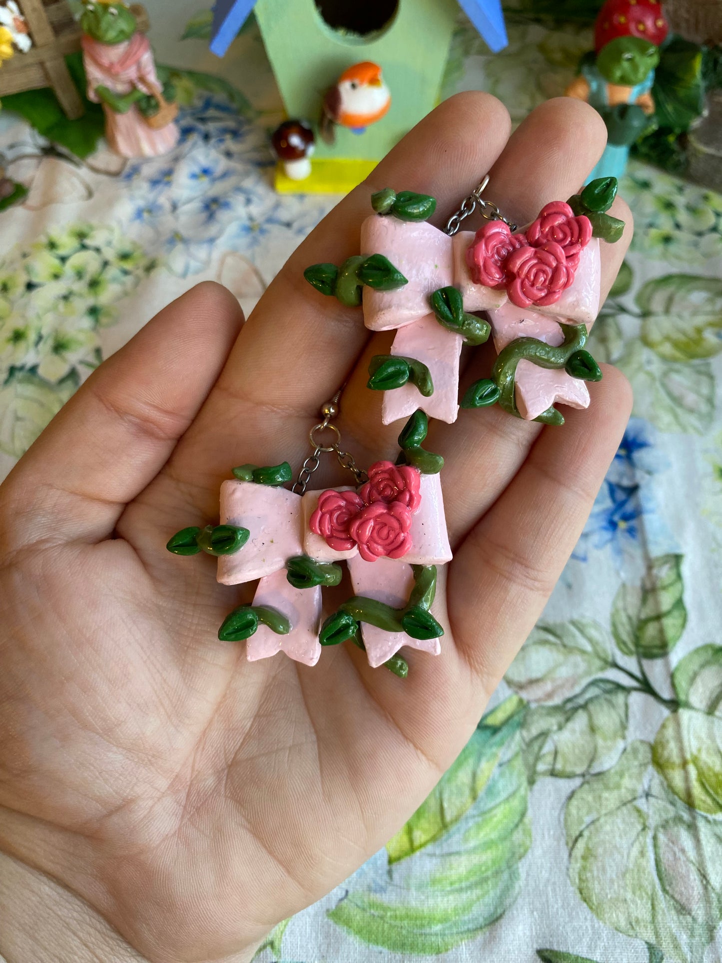 Rose Thorn Bows